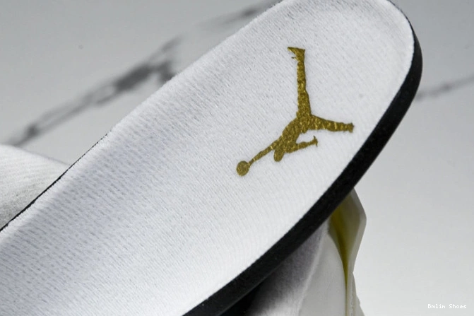 Bmlin 4 Metallic Retro Jordan Gold AQ9129-170 0712